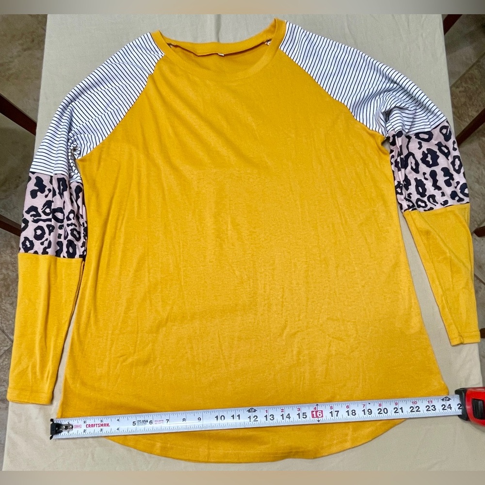 Yellow Colorblock Leopard Stripe Raglan Sleeve Knit Top, Crew Neck, Plus 2XL